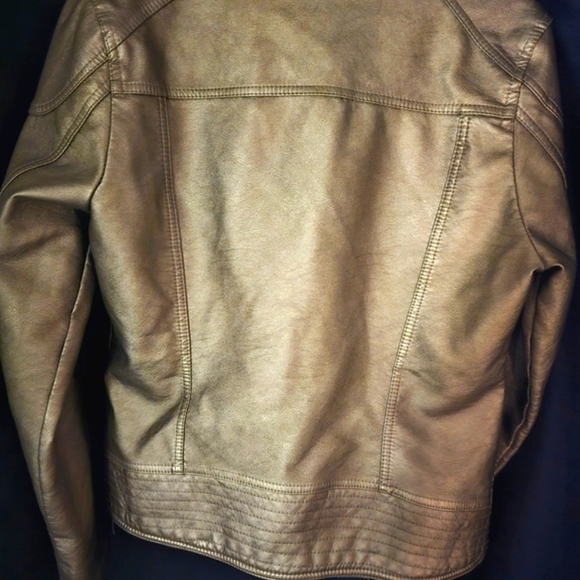 GOLD FAUX JACKET - Picture 2 of 7